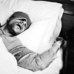 ourquoi parlons-nous en dormant